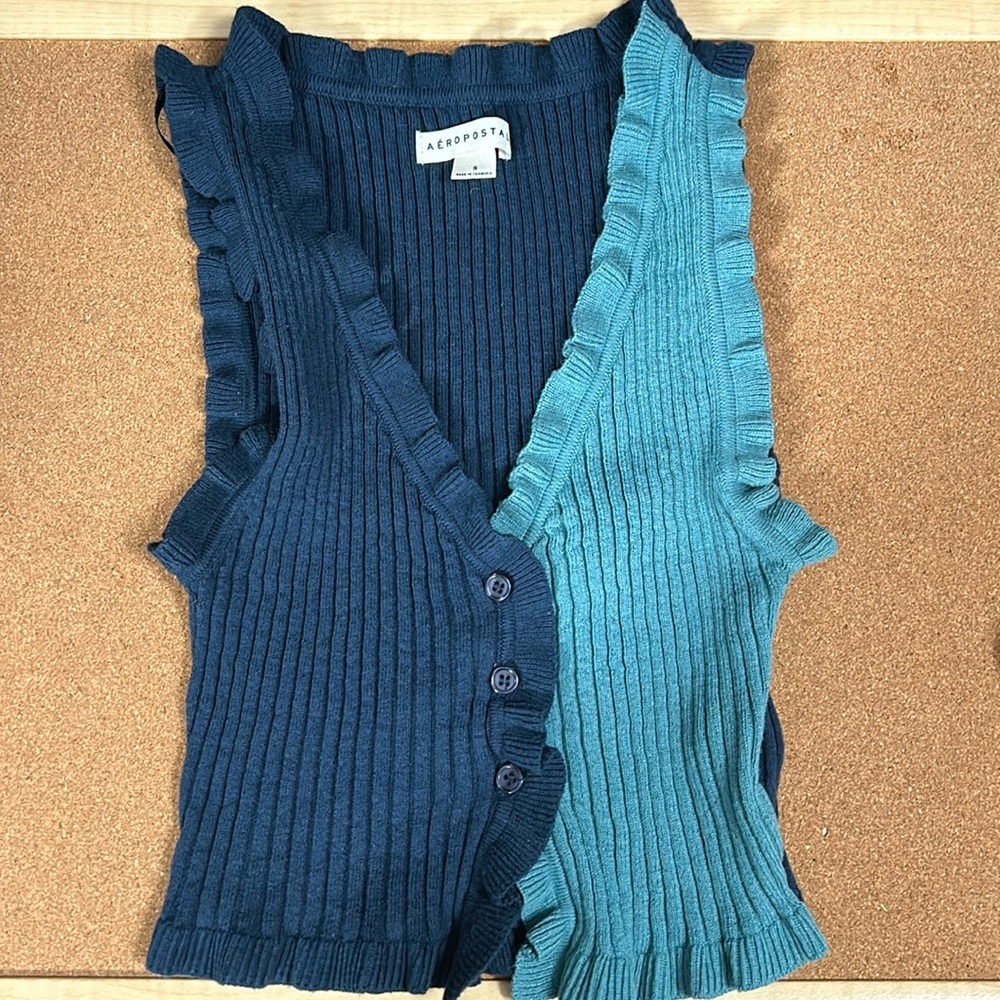 Aeropostale cotton polyester ribbed ruffle vest top size small green and blue